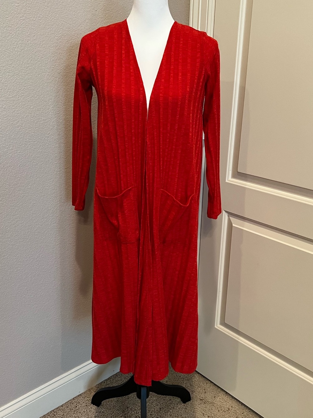 LuLaRoe Sarah - Red